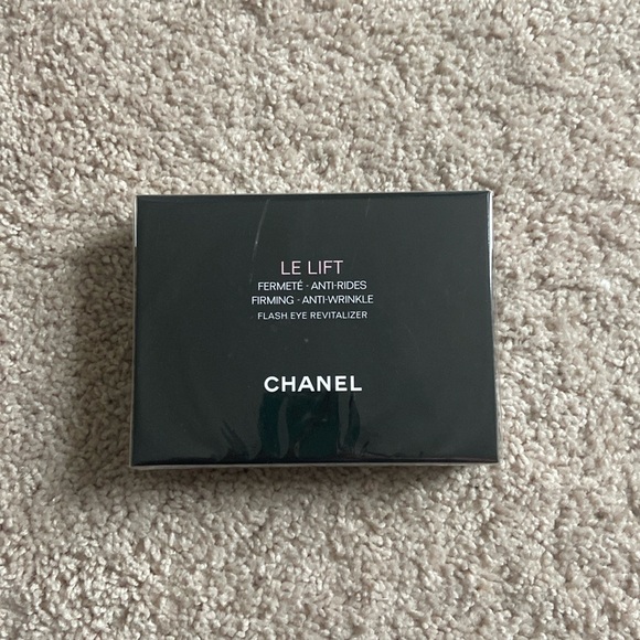 Chanel Le lift flash eye revitalizer - Picture 6 of 12